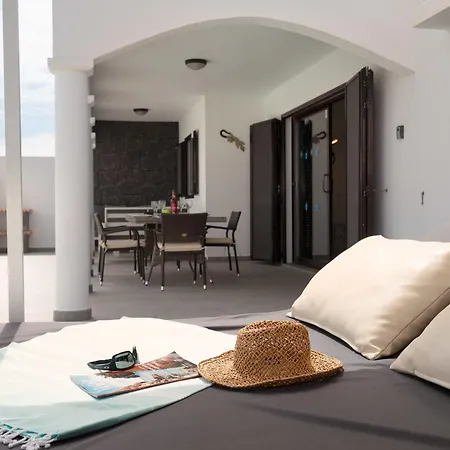 Casa Reina Πλάγια Μπλάνκα